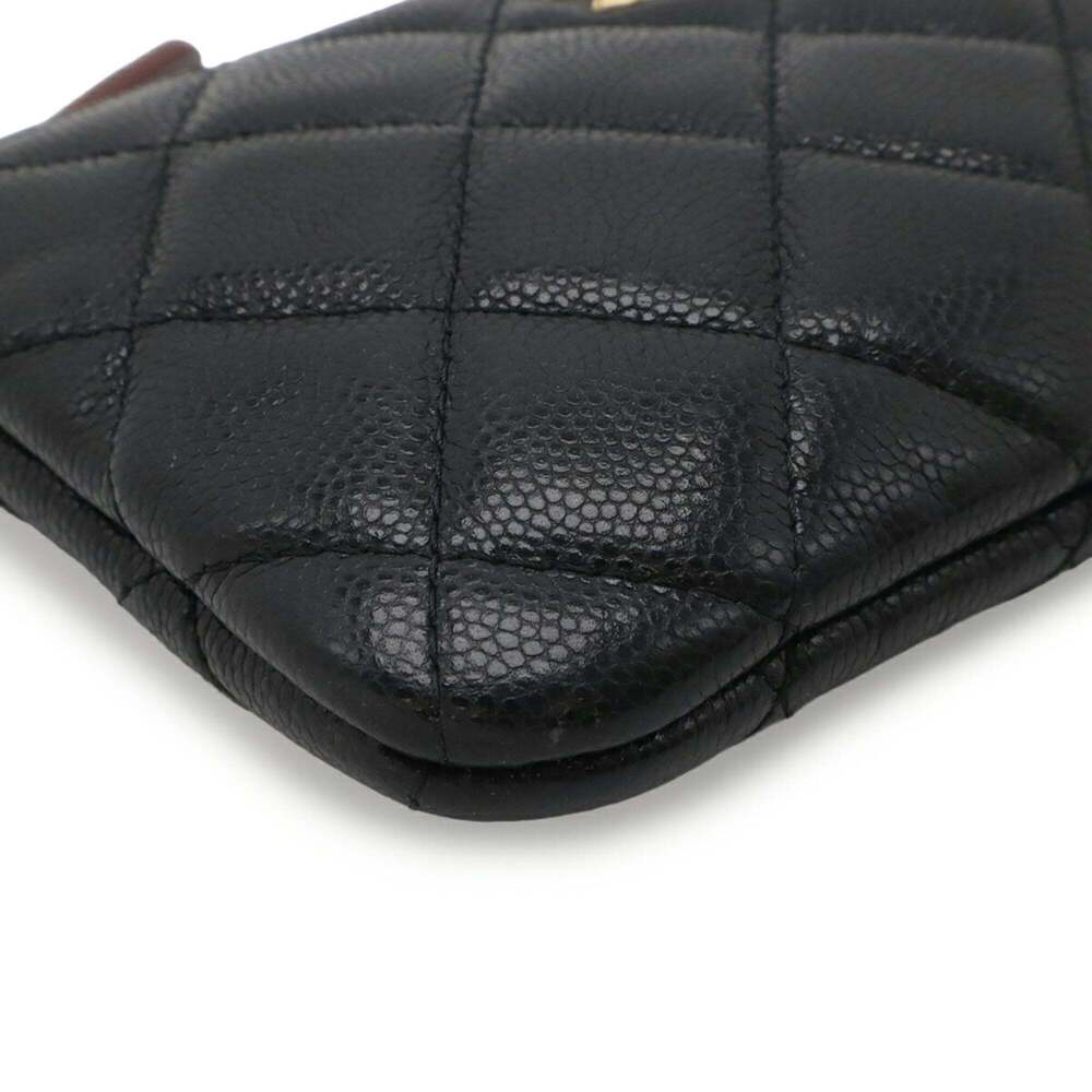 CHANEL Black Caviar Leather Logo Pouch - Picture 4 of 8